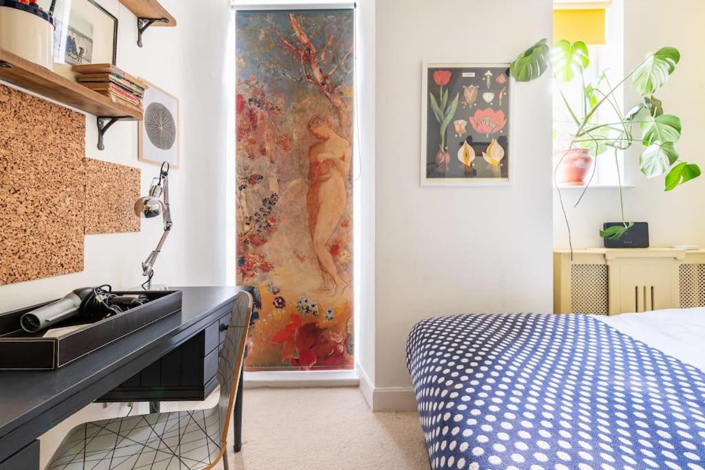 Appartamento Holyrood Park: Lush & Arty 2 Double Bed Flat Edimburgo Esterno foto