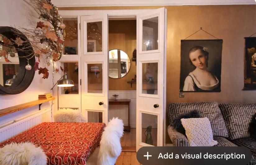 Appartamento Holyrood Park: Lush & Arty 2 Double Bed Flat Edimburgo Esterno foto